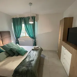 https://le-melody.fr-provencehotel.com